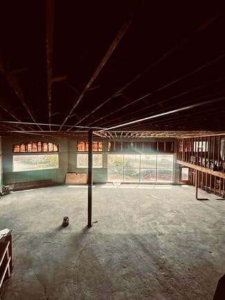 Plus de détails pour 2 W Michigan Ave, Ypsilanti, MI - Commerce de détail, Local d'activités à louer