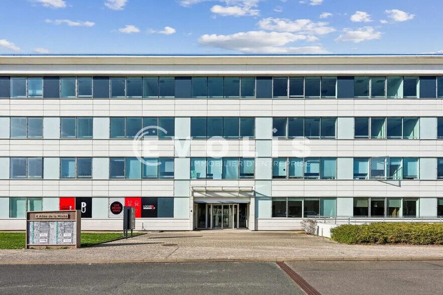 4-6 Allée De La Mixité, Lieusaint à louer - Photo du bâtiment - Image 2 de 14