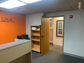 950 S Winter Park Dr, Casselberry, FL à louer Photo intérieure- Image 2 de 17