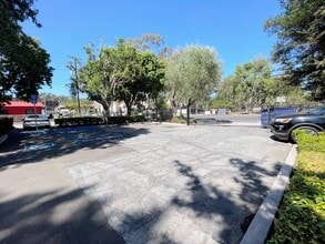 4647 Long Beach Blvd, Long Beach, CA for lease Interior Photo- Image 2 of 2