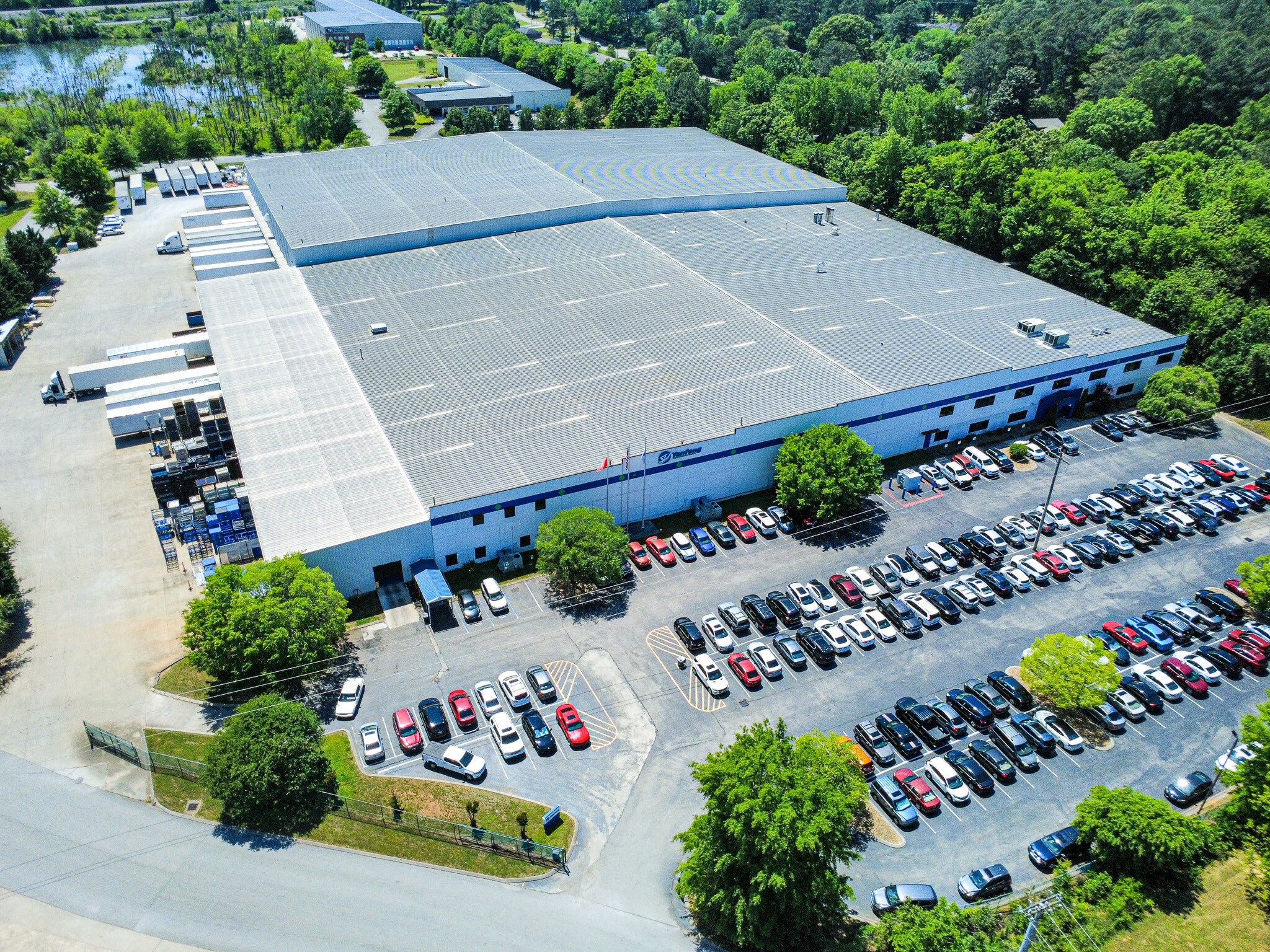 7463 Bonnyshire Dr, Chattanooga, TN for sale Building Photo- Image 1 of 31