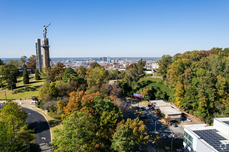 1901 Richard Arrington Jr Blvd, Birmingham, AL for sale - Aerial - Image 1 of 1