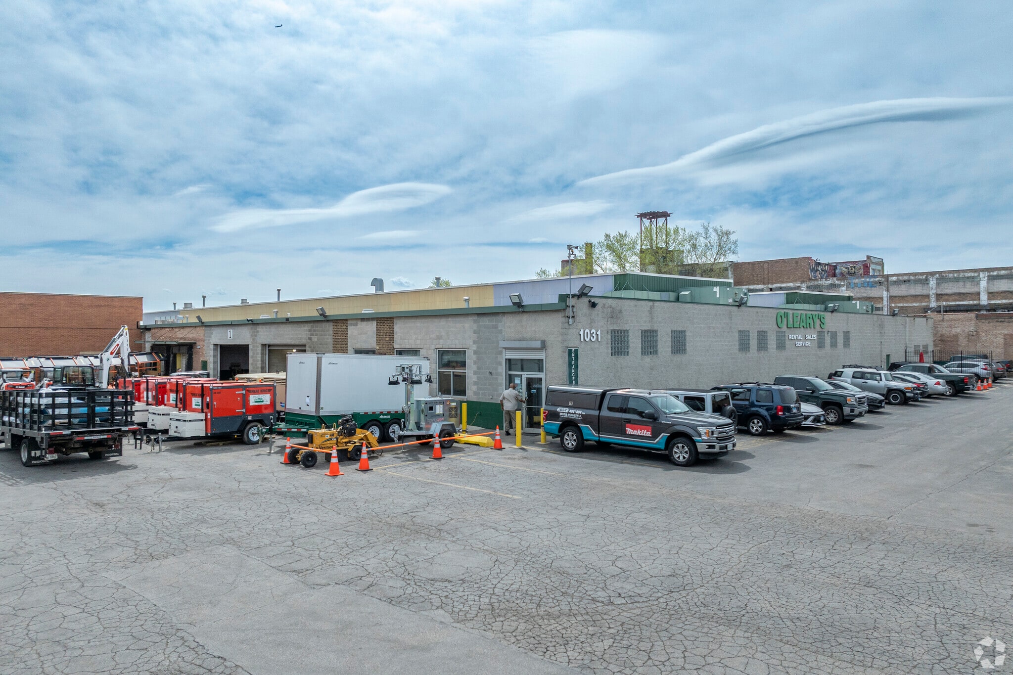 1031-1033 N Cicero Ave, Chicago, IL à louer Photo du bâtiment- Image 1 de 1