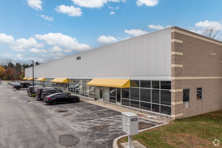 833 Lincoln Ave, West Chester, PA for sale - Building Photo - Image 1 of 4