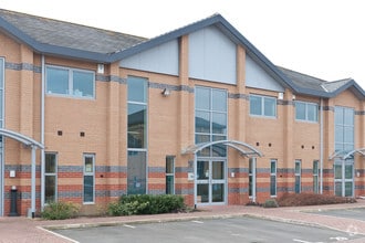 28-29 The Point Business Park, Rockingham Rd, Market Harborough for lease Primary Photo- Image 1 of 13