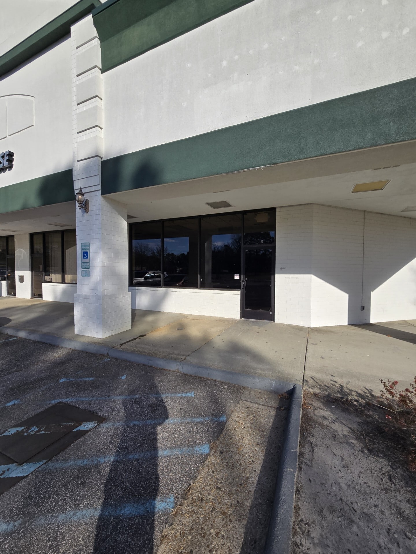 455 Merrimac Trl, Williamsburg, VA for lease Interior Photo- Image 1 of 3