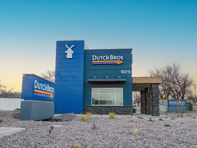 More details for 5595 W 3500 S, Salt Lake City, UT - Retail for Sale