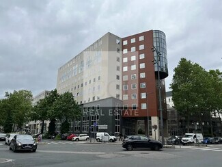 Plus de détails pour 149 Boulevard De La Bataille De Stalingrad, Villeurbanne - Bureau à louer