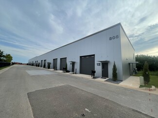 Plus de détails pour 803 NW 72nd St, Oklahoma City, OK - Spécialité à vendre