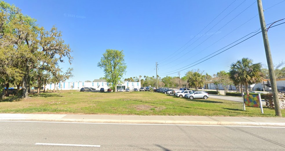 Bellevue Ave, Daytona Beach, FL à vendre - Photo du bâtiment - Image 2 de 4