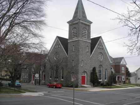 425-429 Walnut St, Catasauqua, PA for sale Primary Photo- Image 1 of 20