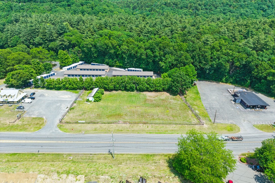 5 Clark Mountain Rd, Sunderland, MA à louer - Photo du bâtiment - Image 2 de 5