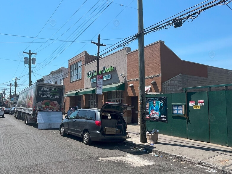 1402-1404 Rockaway Pky, Brooklyn, NY for sale - Building Photo - Image 2 of 11