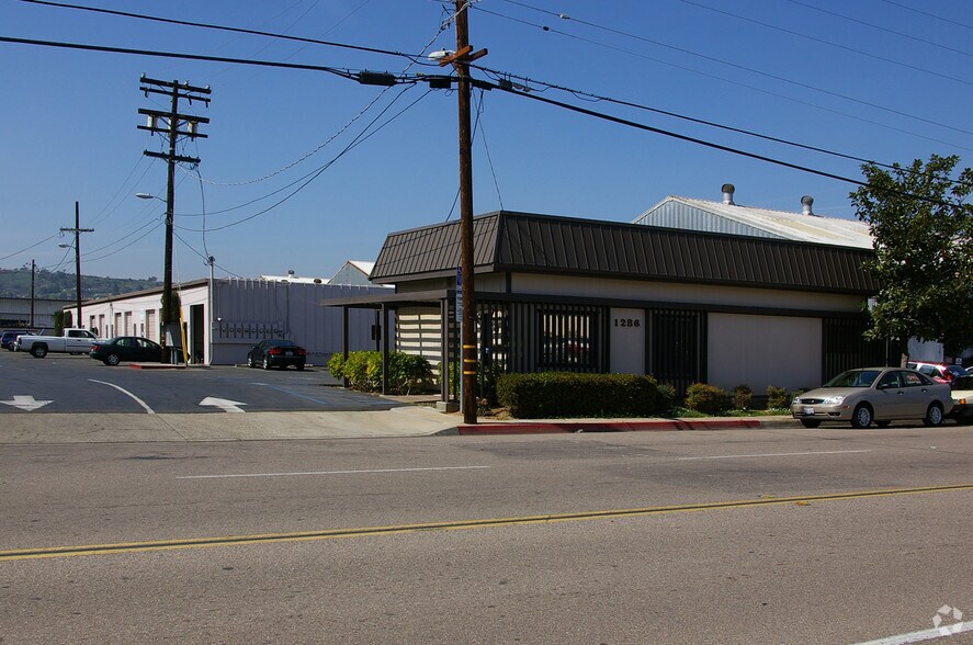 1286 Pioneer Way, El Cajon, CA for lease - Building Photo - Image 3 of 3