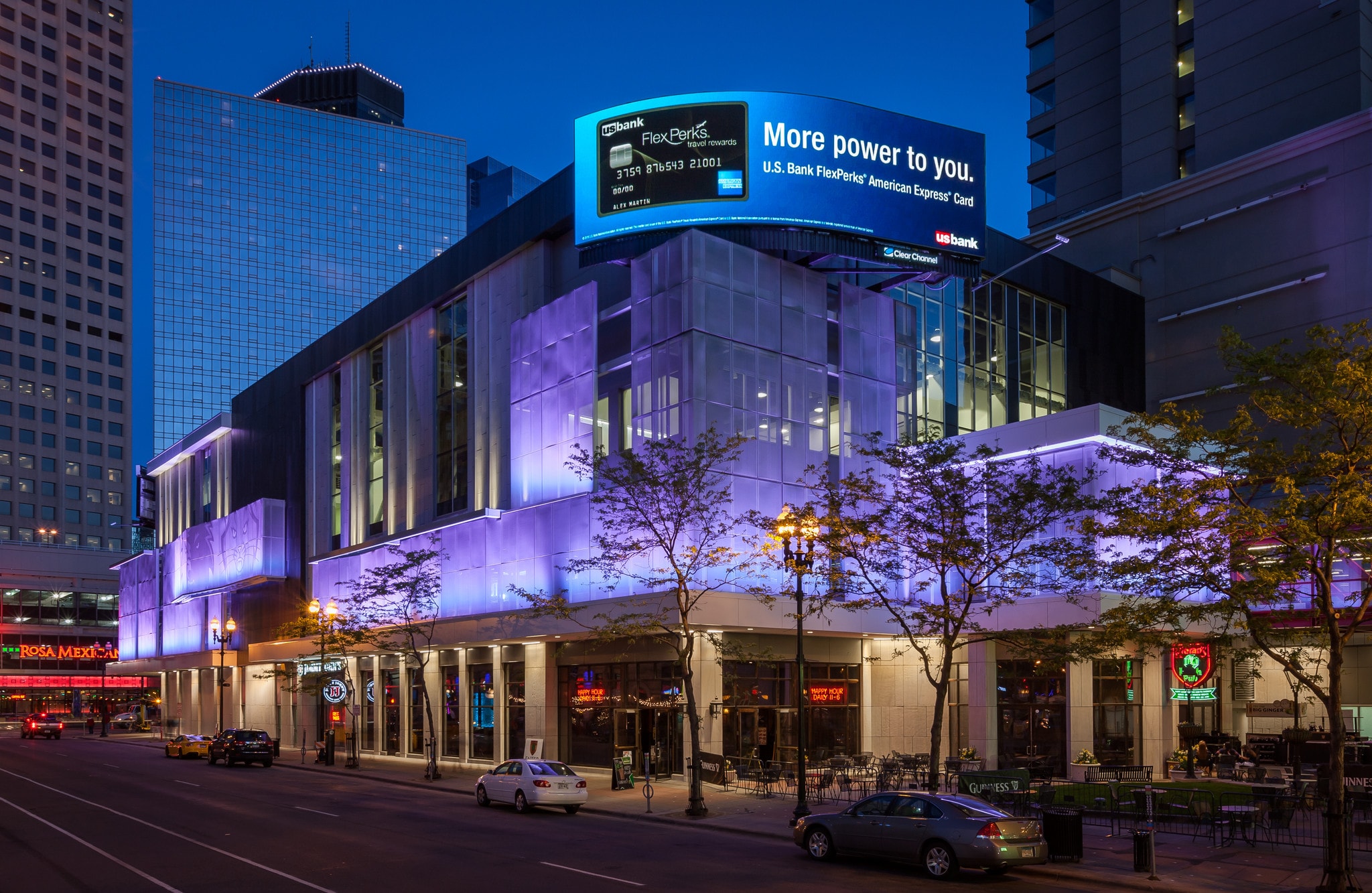 600 Hennepin Ave, Minneapolis, MN for lease Building Photo- Image 1 of 12