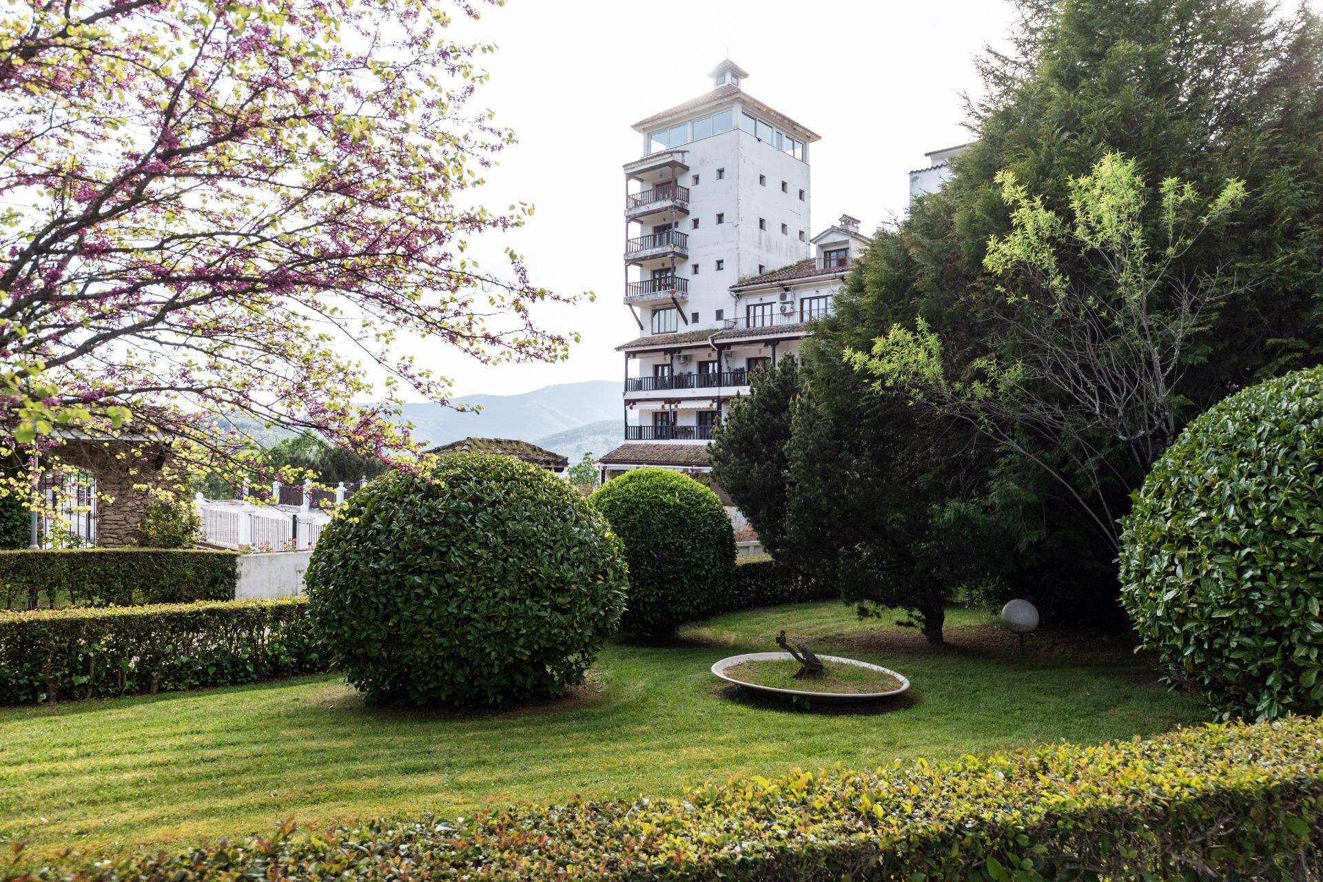 Immeuble residentiel dans Arenas de San Pedro, Ávila à vendre Photo du bâtiment- Image 1 de 7