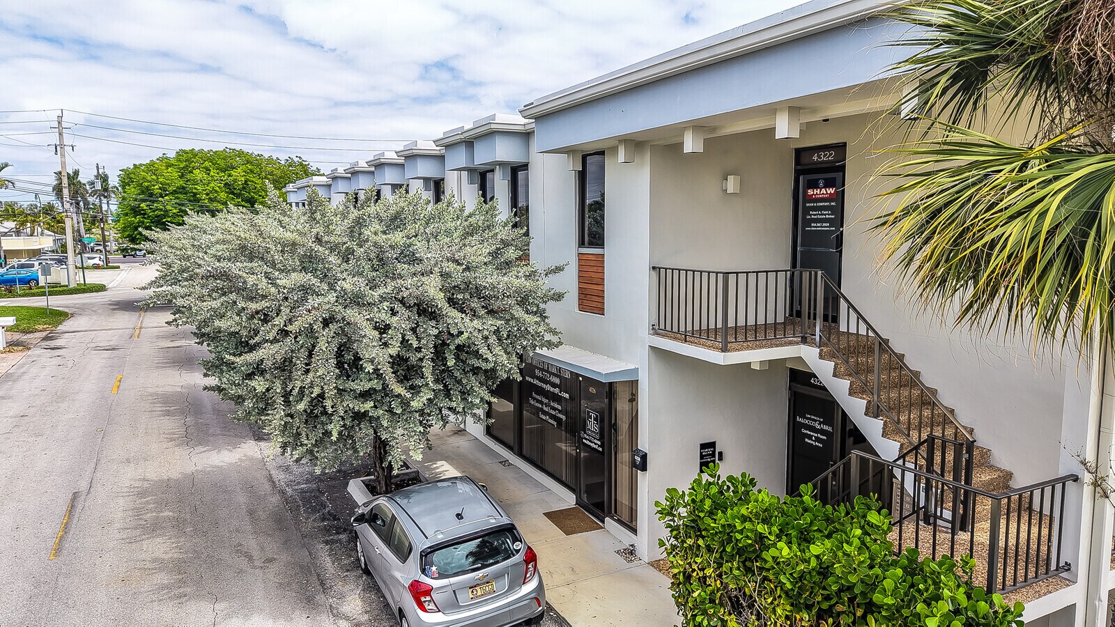 4322-4334 E Tradewinds Ave, Lauderdale-by-the-Sea, FL à louer Photo du bâtiment- Image 1 de 36