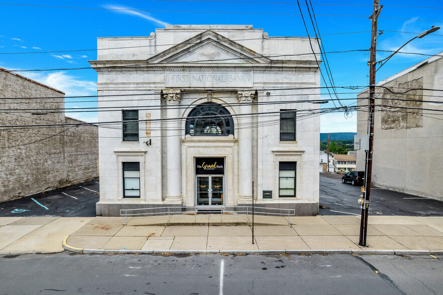 23 N Main St, Ashley, PA à vendre - Photo du bâtiment - Image 1 de 1