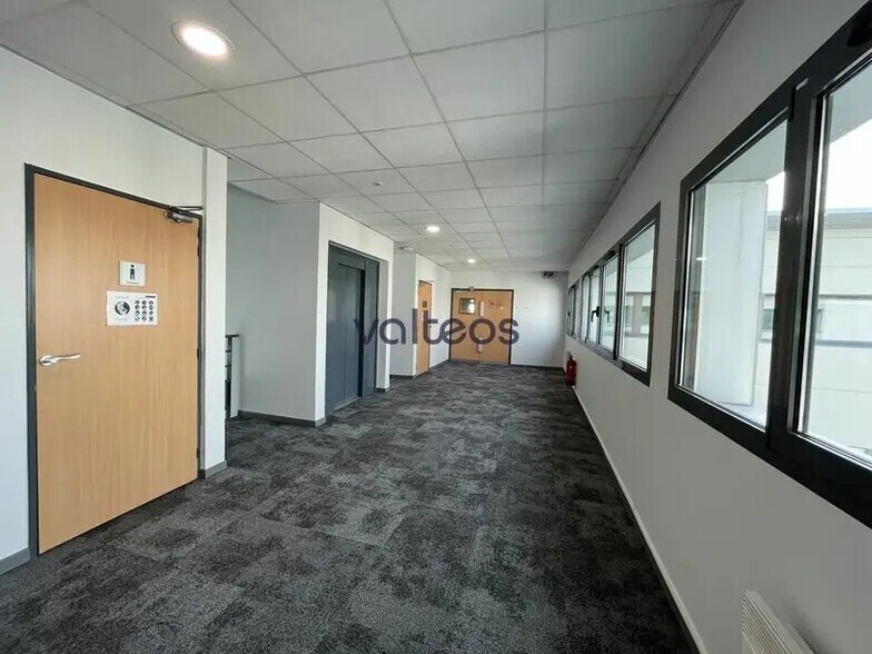 Bureau dans Blagnac à louer - Photo du bâtiment - Image 3 de 12