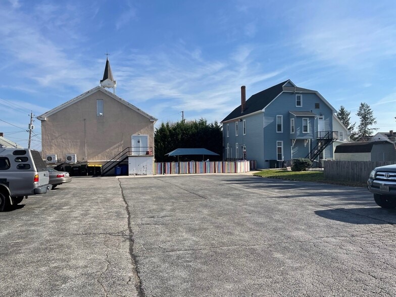 2 & 6 Park, Shrewsbury, PA for sale - Building Photo - Image 3 of 6