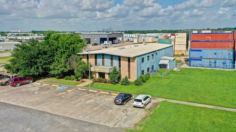 3807 Oates Rd, Houston, TX for lease - Building Photo - Image 2 of 7
