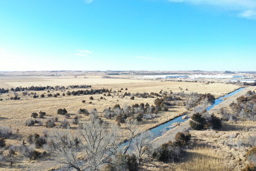 South Newberry Access Road, North Platte, NE à vendre - Photo du bâtiment - Image 3 de 11