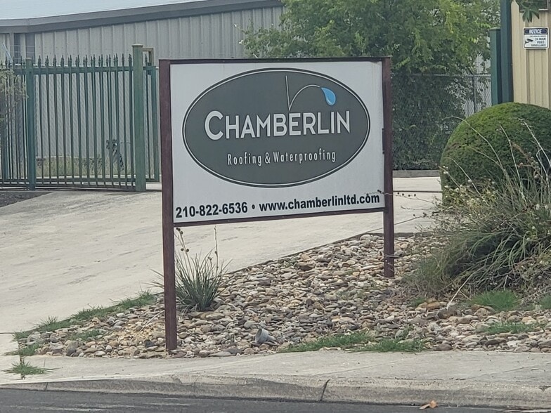 13111 Lookout Run, San Antonio, TX for lease - Building Photo - Image 3 of 4