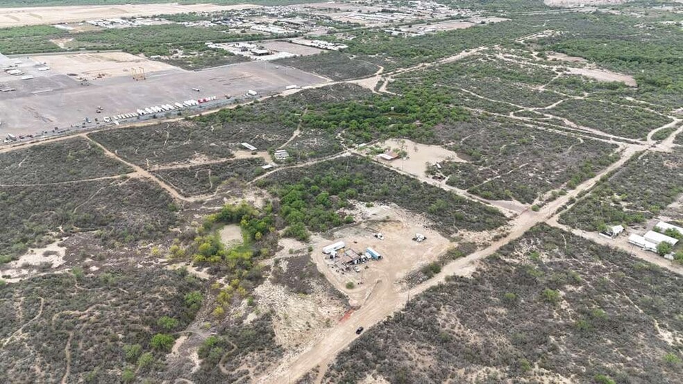 167 Cobalt Mine Rd, Laredo, TX for sale - Aerial - Image 3 of 14