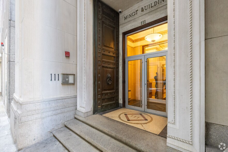 111 Devonshire St, Boston, MA à louer - Photo du bâtiment - Image 1 de 5
