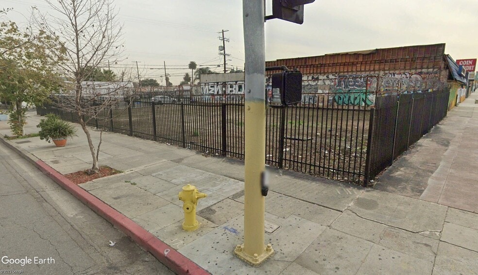 7200 S Western Ave, Los Angeles, CA for lease - Building Photo - Image 3 of 15