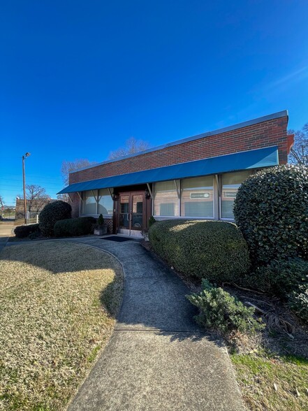 2211 Magnolia Ave S, Birmingham, AL à vendre - Photo du bâtiment - Image 1 de 1