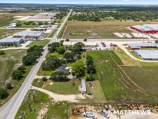 Plus de détails pour 1409 Blackjack St, Lockhart, TX - Terrain à vendre