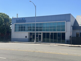 Plus de détails pour 2611 F St, Bakersfield, CA - Bureau à louer