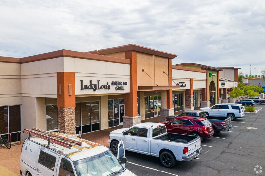 3245 W Ray Rd, Chandler, AZ à louer - Photo du bâtiment - Image 2 de 4