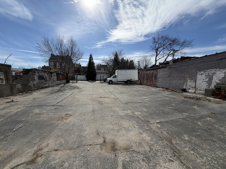 2019 Cushing St, Saint Louis, MO à louer - Photo du bâtiment - Image 2 de 10