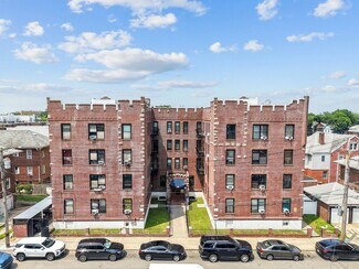 More details for 910 Dinsmore Ave, Far Rockaway, NY - Multifamily for Sale
