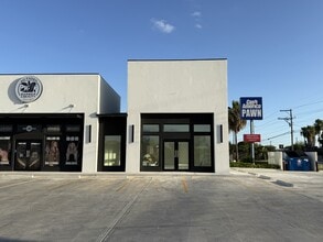 4414 S Raul Longoria Rd, Edinburg, TX for lease Interior Photo- Image 1 of 8