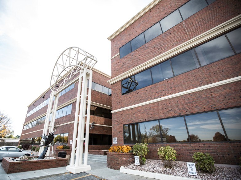 2801 Youngfield St, Golden, CO à louer - Photo du bâtiment - Image 3 de 4