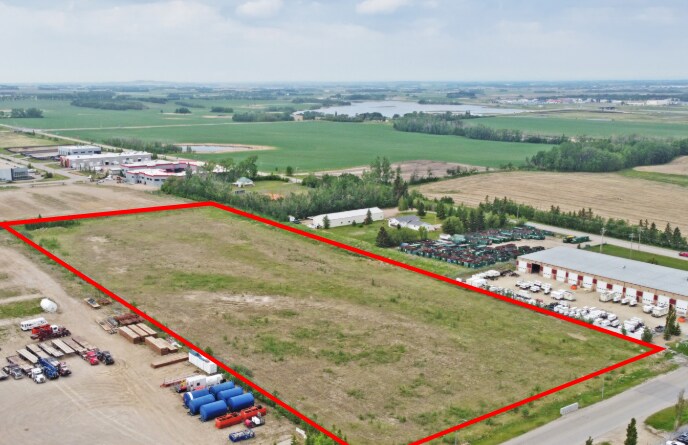 105 Clearskye Way, Red Deer County, AB à vendre Aérien- Image 1 de 4