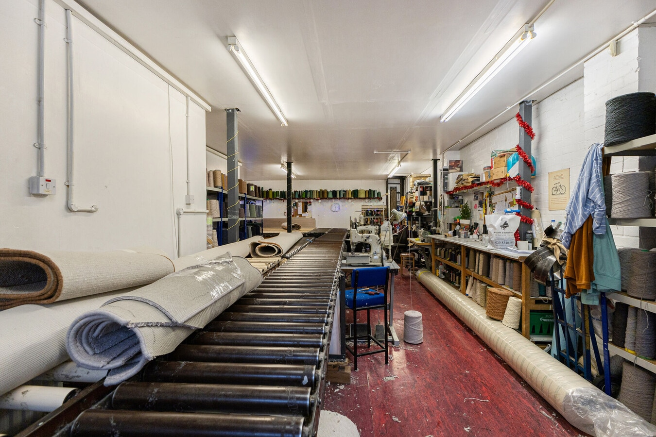 16 Lyon Rd, Londres, LND SW19 2RL - Unité 11 -  - Photo intérieure - Image 1 of 3