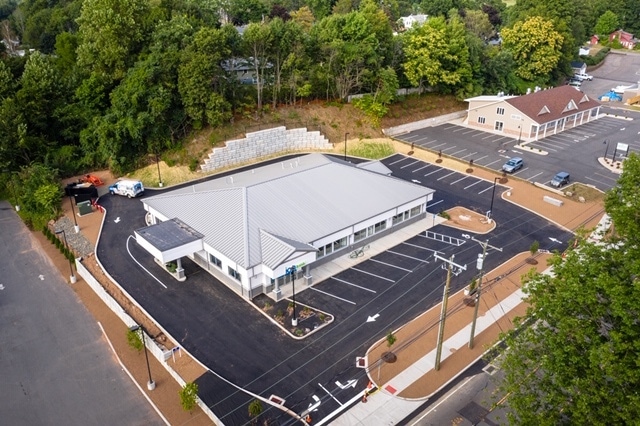 1336 E Main St, Meriden, CT à louer - Aérien - Image 2 de 12