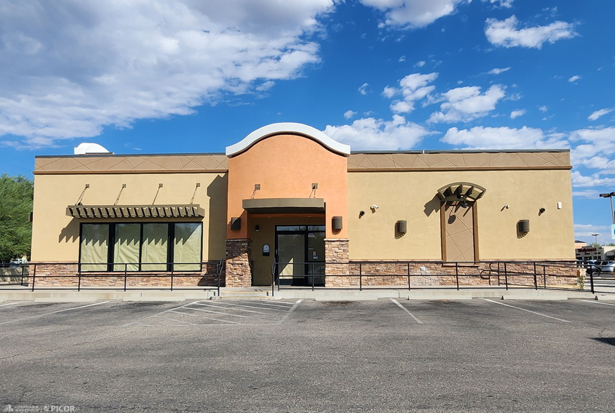 9410 E Golf Links Rd, Tucson, AZ for lease - Building Photo - Image 1 of 4