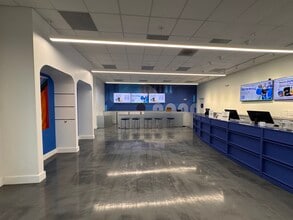 3636-3644 W Kennedy Blvd, Tampa, FL for lease Interior Photo- Image 2 of 23
