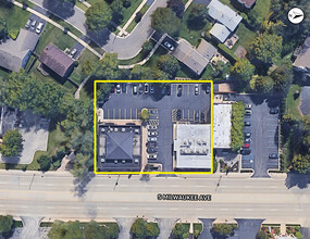 212 S Milwaukee Ave, Wheeling, IL - AERIAL  map view