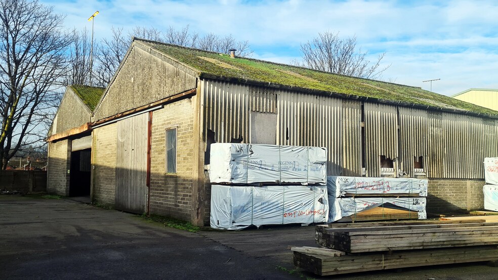 42-44 Duncrue St, Belfast for lease - Building Photo - Image 3 of 3