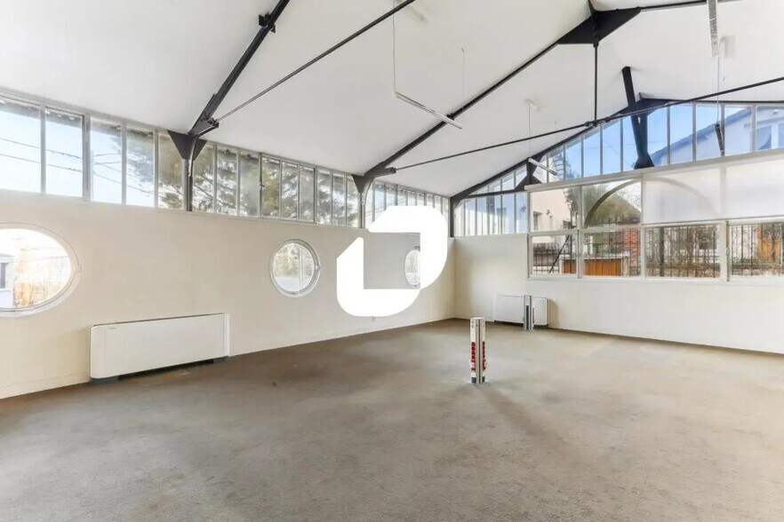 Office in Meudon for sale - Interior Photo - Image 2 of 8