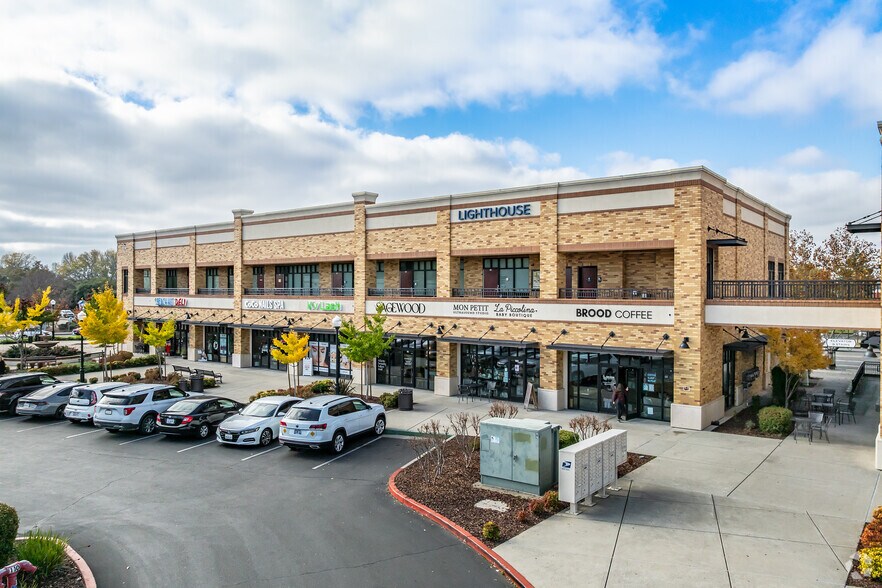 110 Gateway Dr, Lincoln, CA à louer - Photo principale - Image 1 de 5