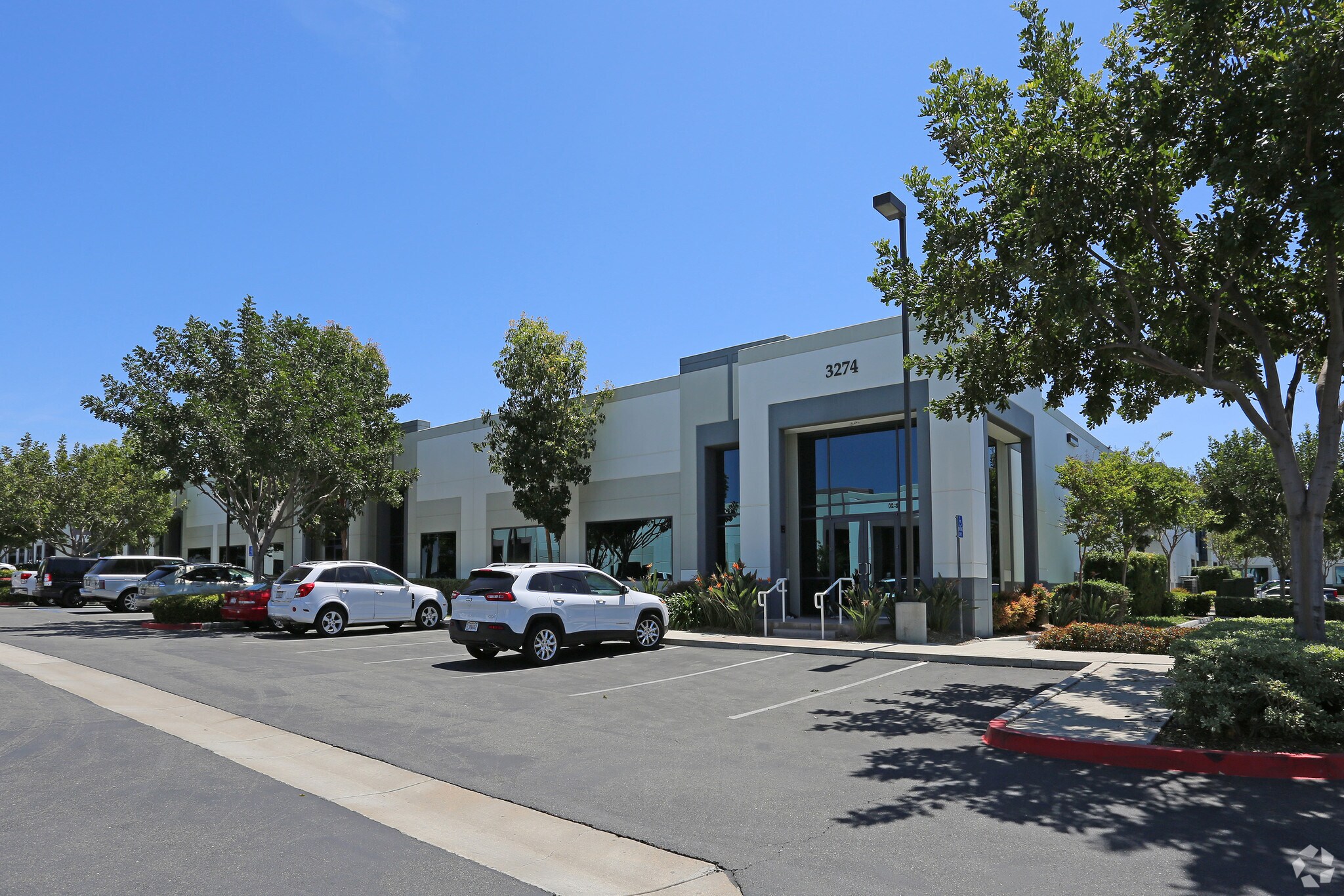 3274 Grey Hawk Ct, Carlsbad, CA à vendre Photo du bâtiment- Image 1 de 8