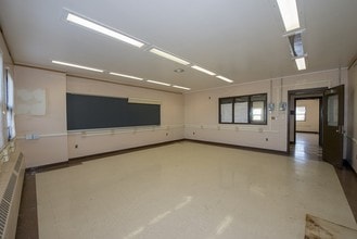 7874 State Route 11, Chateaugay, NY à vendre Photo intérieure- Image 2 de 10