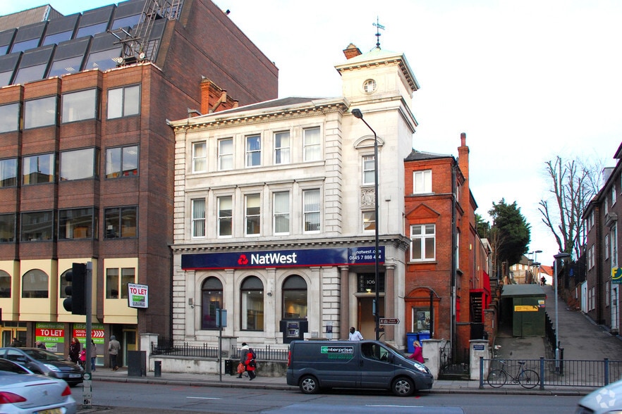 106 Finchley Rd, Londres à louer - Photo du bâtiment - Image 3 de 9